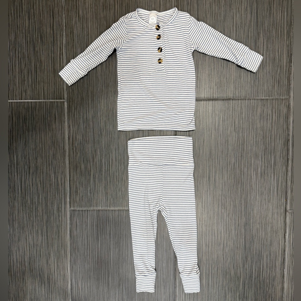 Lou Lou & Company - Top + Bottom set 6-12m